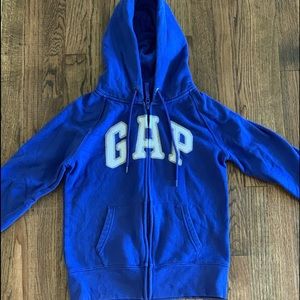 GAP LOGO ZIP-UP HOODIE